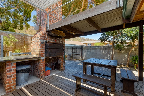 Cottage-Seating-and-Barbecue-area