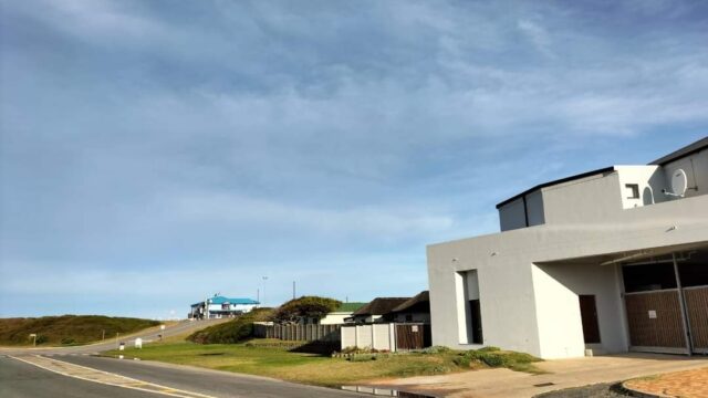 HOLIDAY APARTMENT – STILBAAI EAST – WESTERN CAPE – SOUTH AFRICA