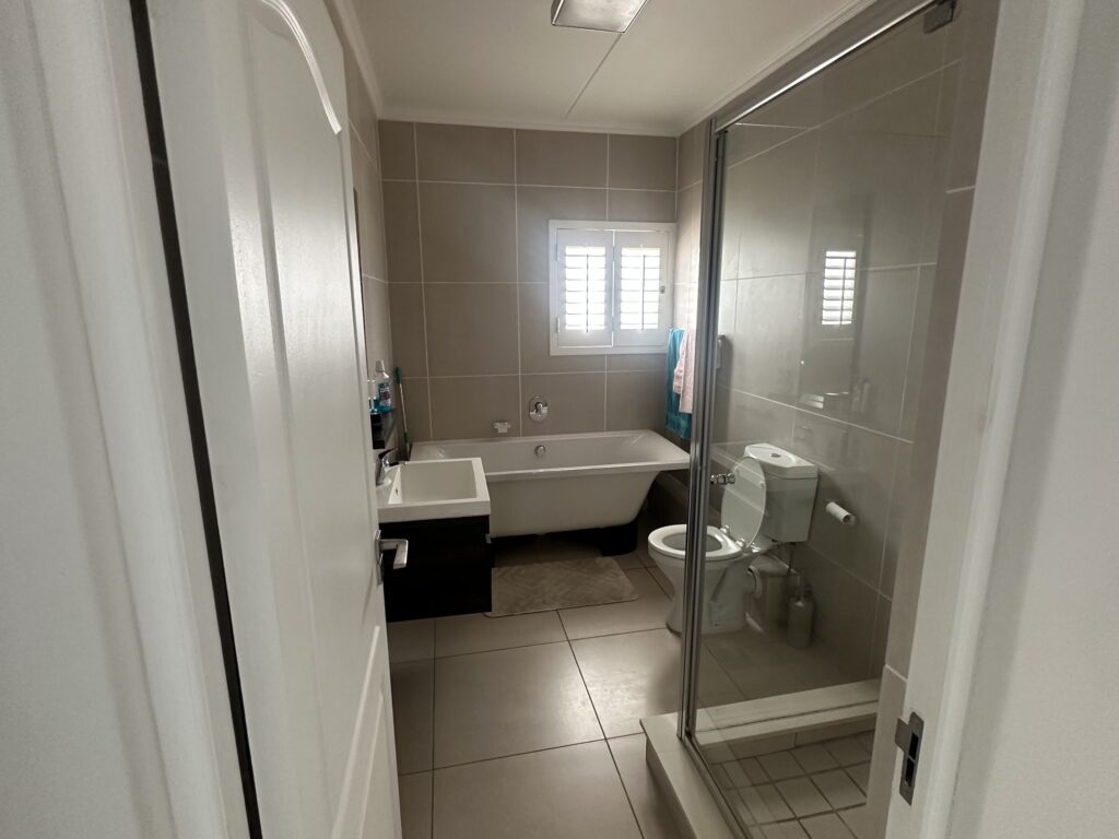 Bathroom (1)