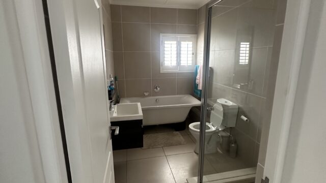 Bathroom (1)