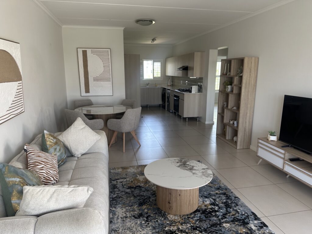 Living Area 2